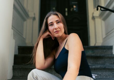 ella anouk hahlweg